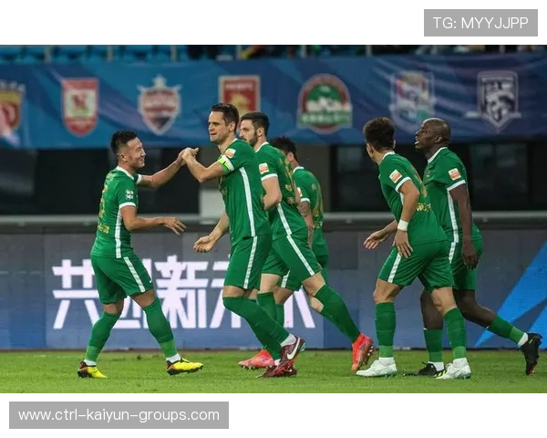 冠军回顾：冠军球队赛季关键胜利节点详解，冠军联赛分组